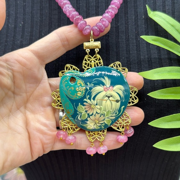 ⭐️Adorned Crown Jewelry assemblage strawberry quartz painted puppy necklace - Picture 2 of 10